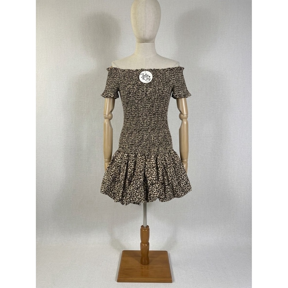Jolie & Joy Leopard Print Off Shoulder Smocked Mini Dress Womens Size Small S Nw